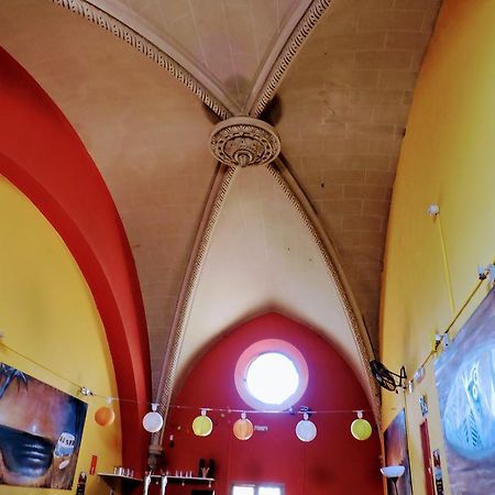 Feetup Home Backpackers Valencia Exteriör bild